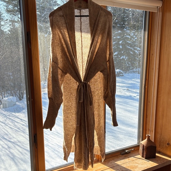 Cozy knit oversized baby alpaca light beige Women's cardigan Sweater